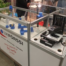 Finnbuild messut 2014 3D tulostin työssään